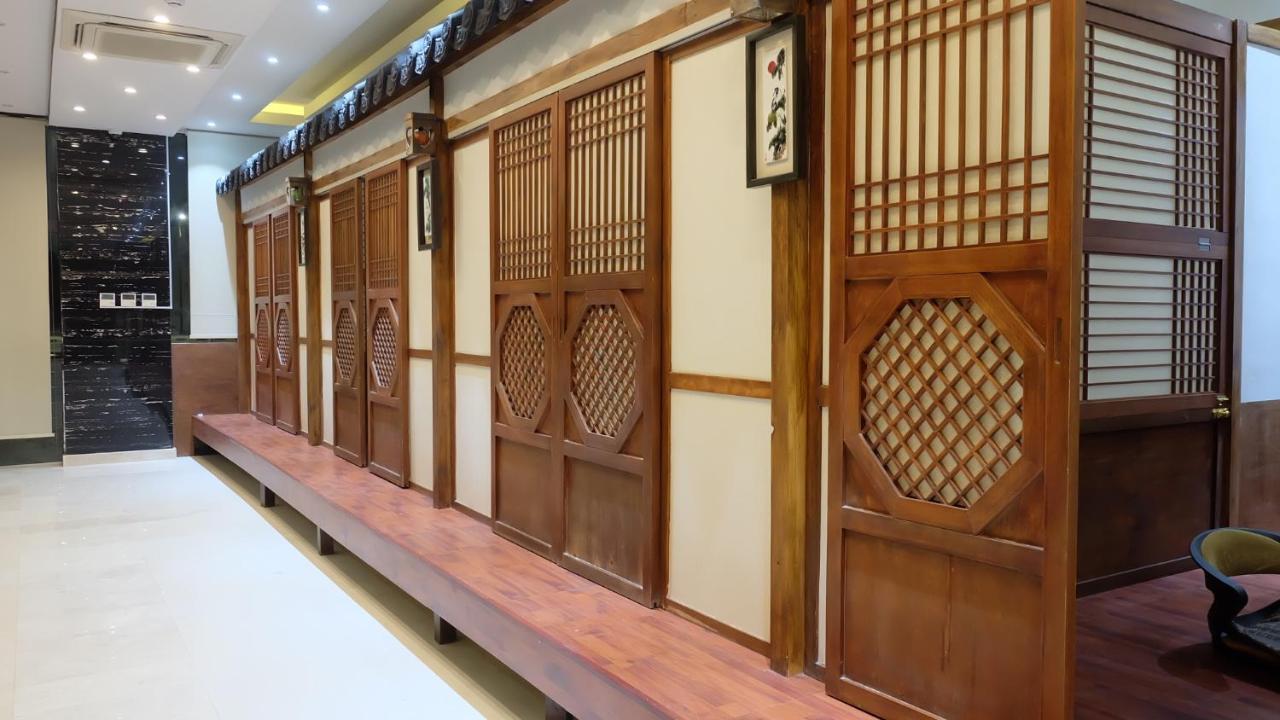Asian Hotel Дукм Экстерьер фото